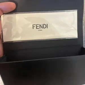 Fendi | Accessories | Fendi Ffm05s Sunglasses Brown Black  display picture 3